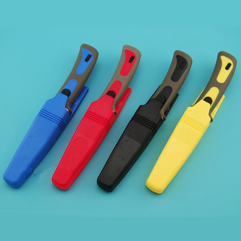 Explore the Outdoors with the Fishing and Hunting Special Hunting Knife